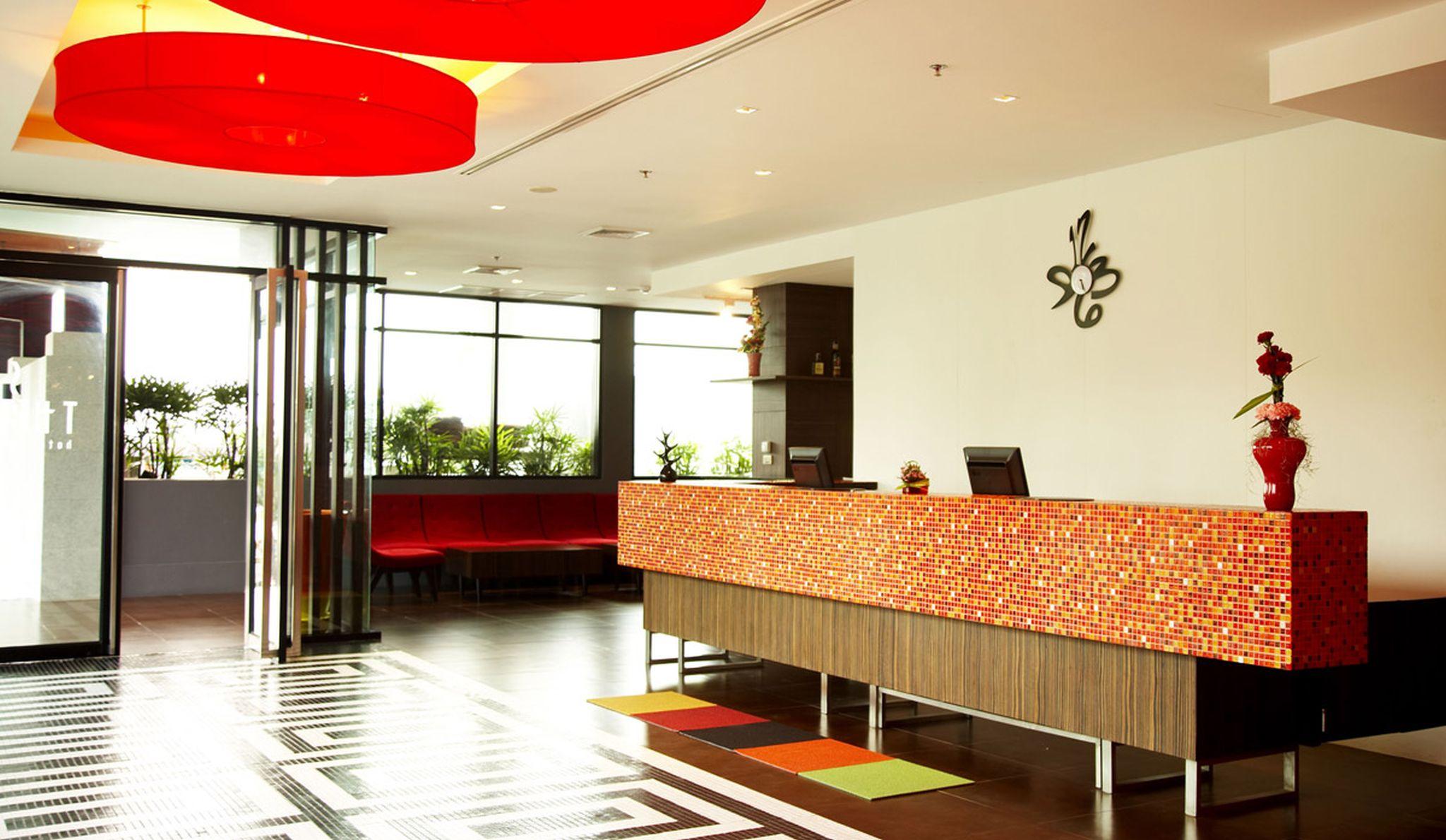 The Sez Hotel Bangsaen Eksteriør bilde