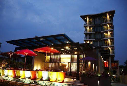 The Sez Hotel Bangsaen Eksteriør bilde